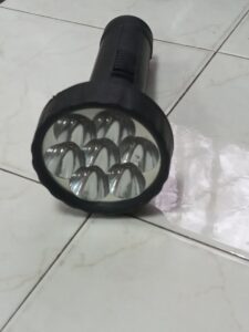 фонарик ручной